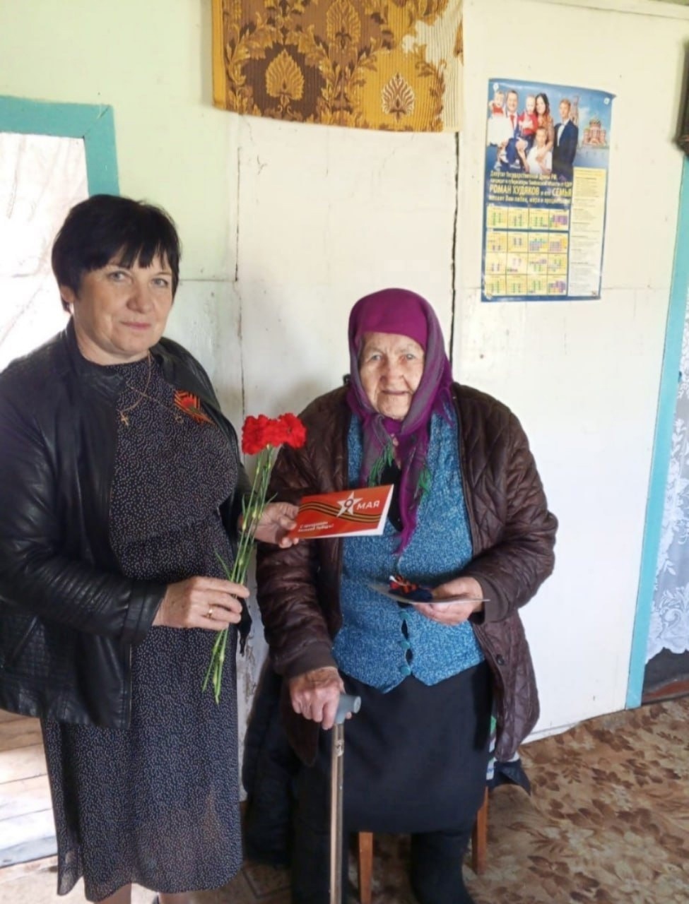 Низко кланяемся поколению Победителей и благодарим каждого, кто приближал этот Великий день!.