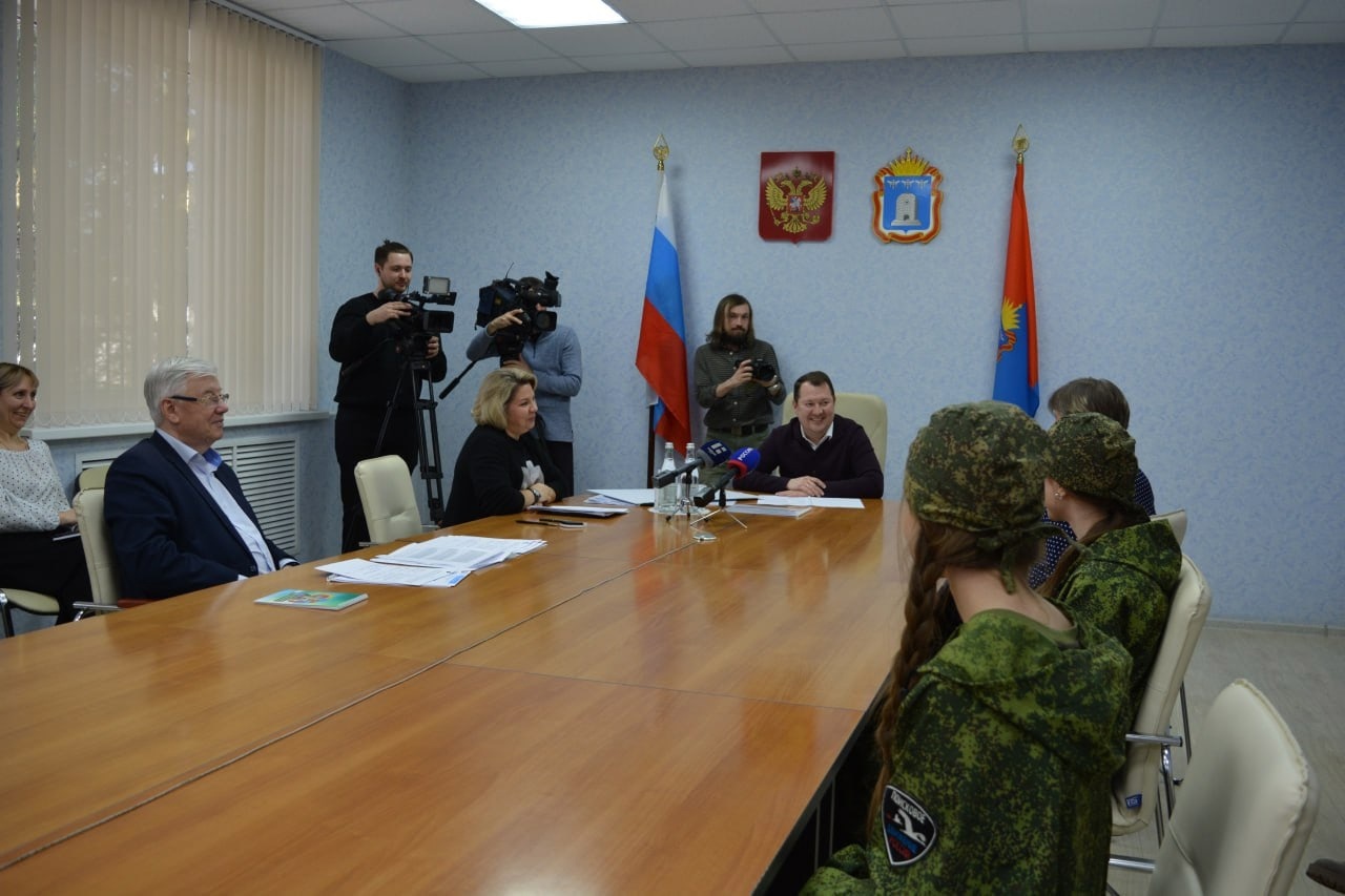 Сегодня в нашем округе с рабочим визитом побывал Глава региона Максим Борисович Егоров..