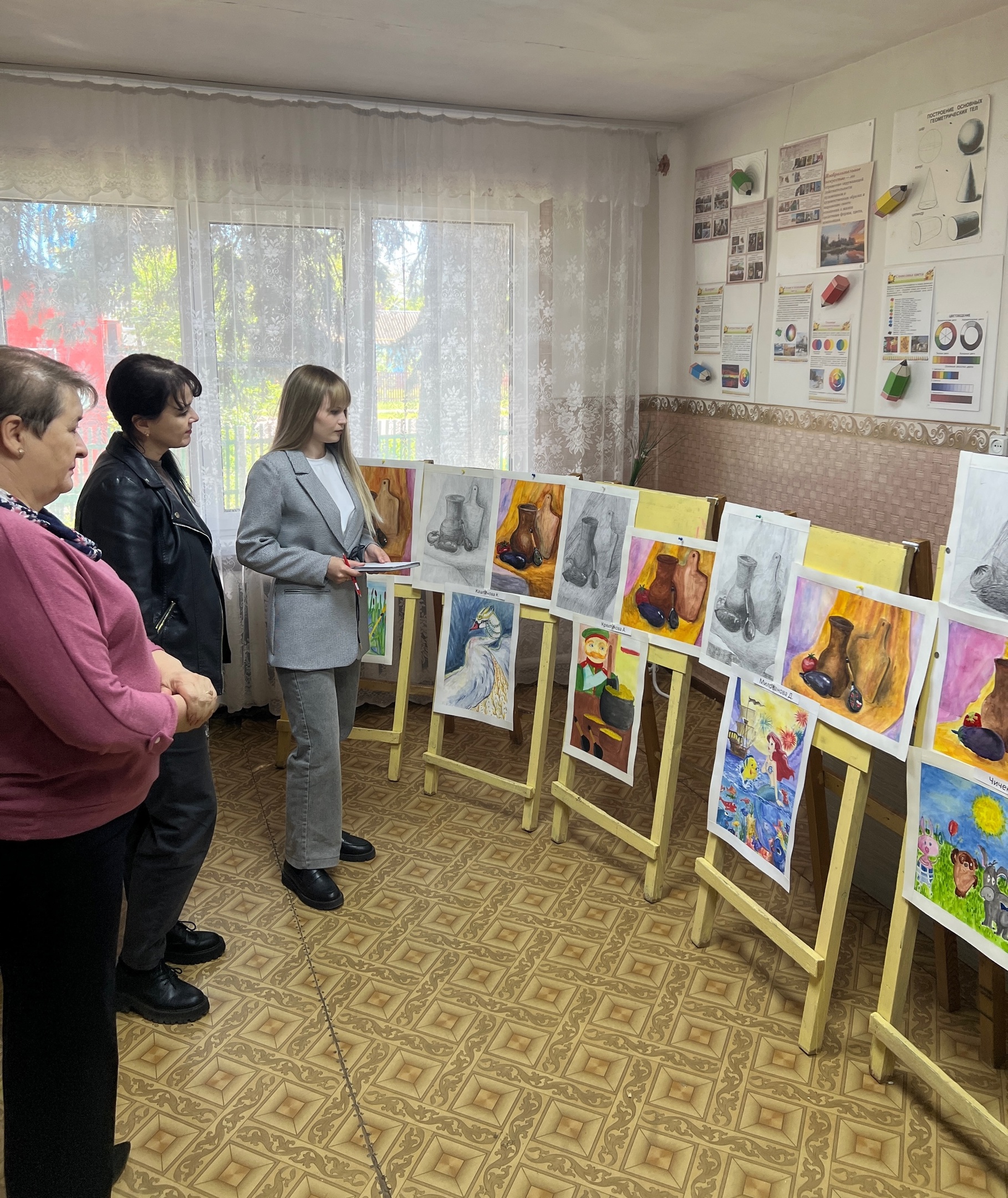 В Токарёвской детской школе искусств прошли выпускные экзамены на изобразительном отделении.