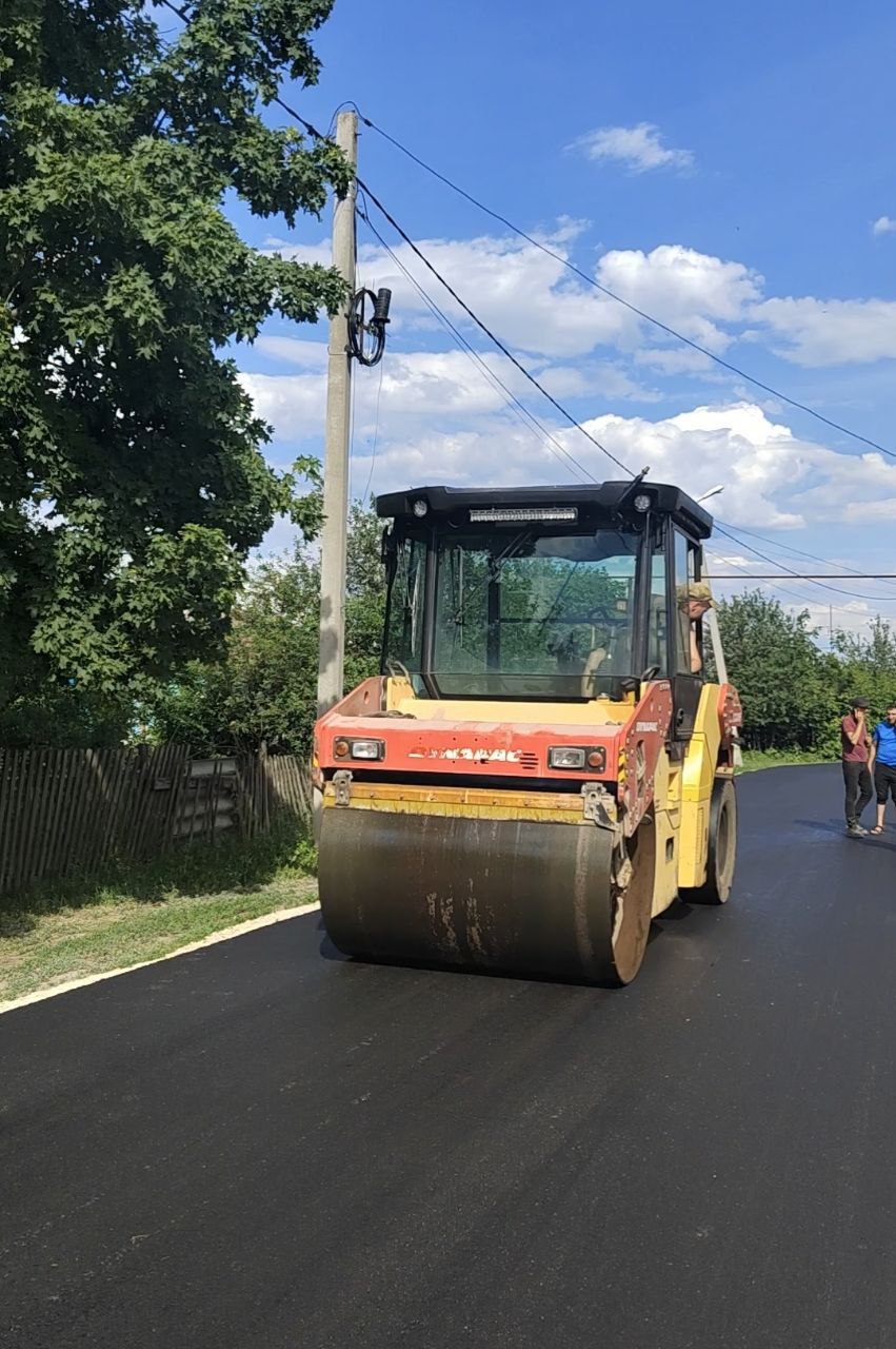 В Токарёвском округе продолжается ремонт автомобильных дорог.