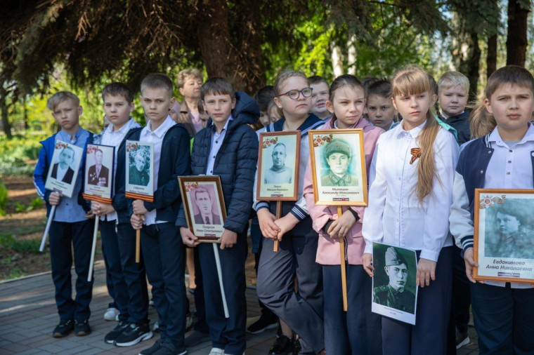 В школах округа прошла акция «Бессмертный полк». В школах округа прошла акция «Бессмертный полк».